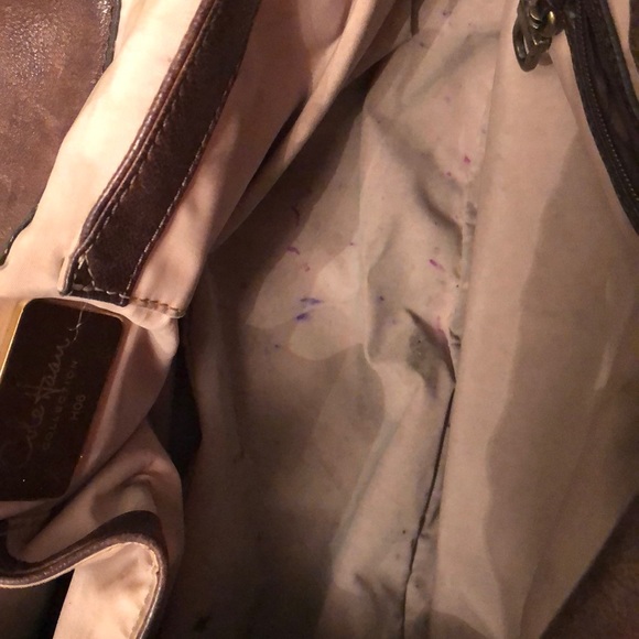 Cole Haan  HO6 collection leather purse - Picture 5 of 5